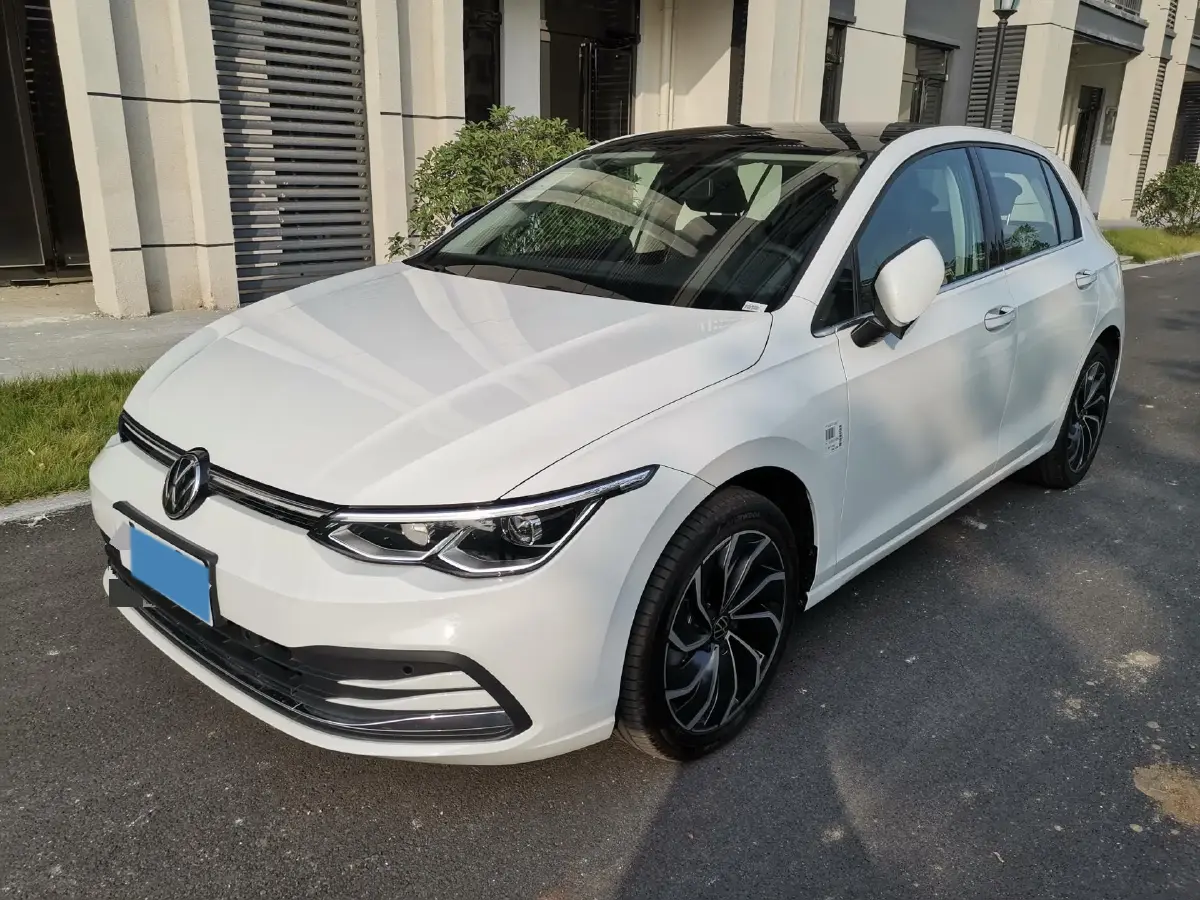 2023 Volkswagen Golf 1.4T 150HP L4 7DCT