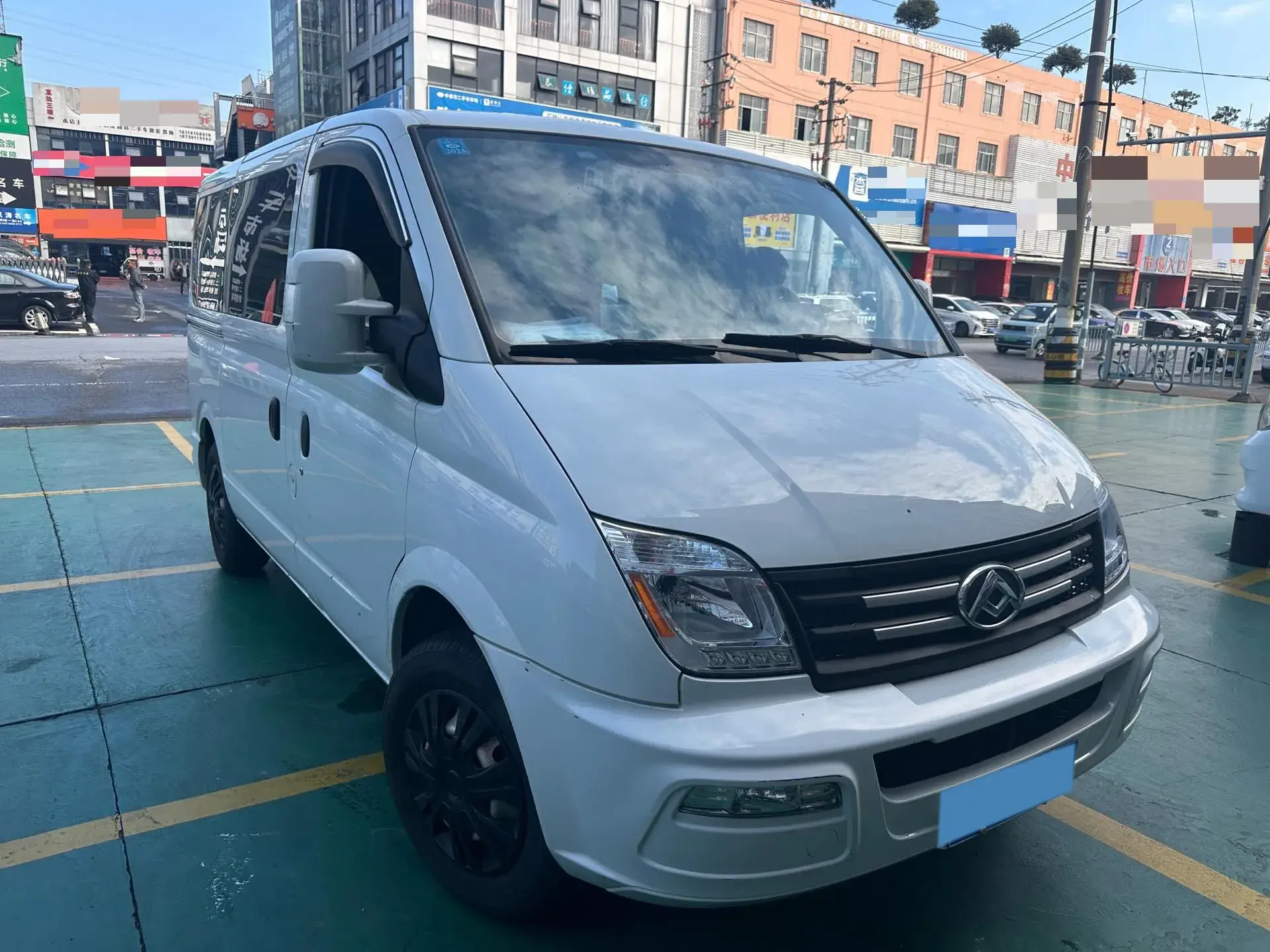 2023 MAXUS XINTU thumbnail 2