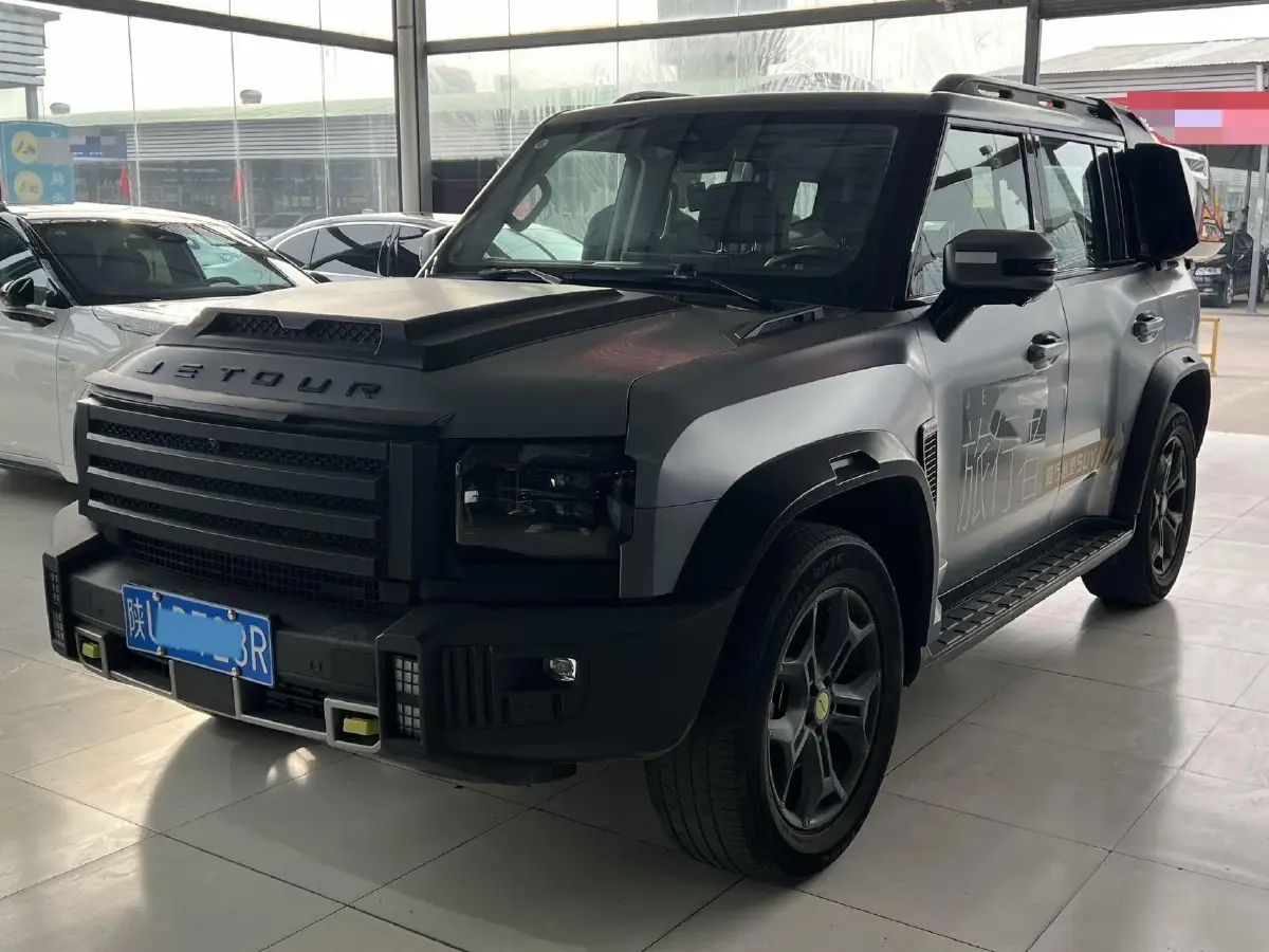 2023 Jetour Traveller 2.0T 254HP L4 7DCT