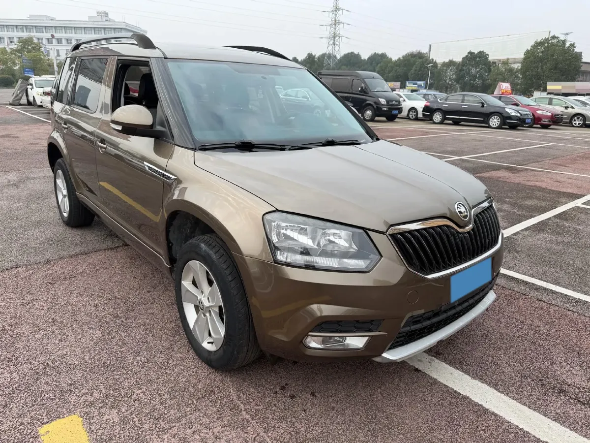 2017 Skoda Yeti 1.4T 150HP L4 7DCT,autocango,china used car exporter,china ev exporter,chinese used car exporter,chinese used ev exporter