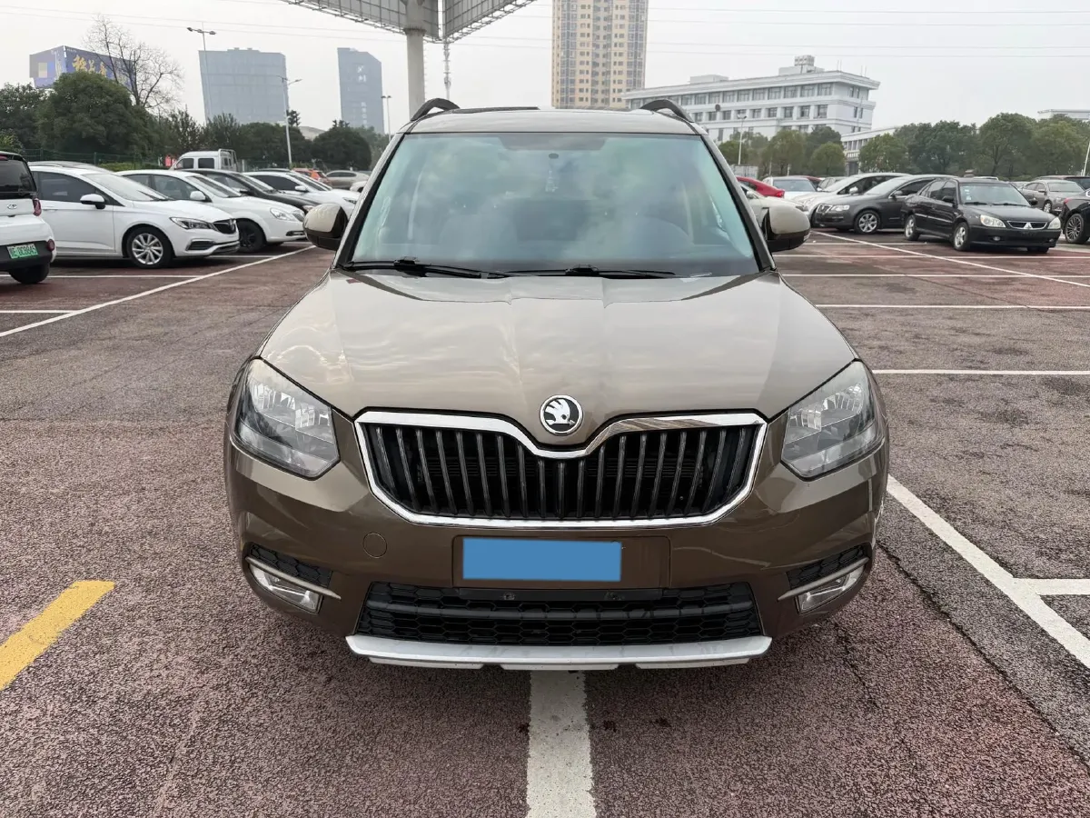 2017 Skoda Yeti 1.4T 150HP L4 7DCT,autocango,china used car exporter,china ev exporter,chinese used car exporter,chinese used ev exporter