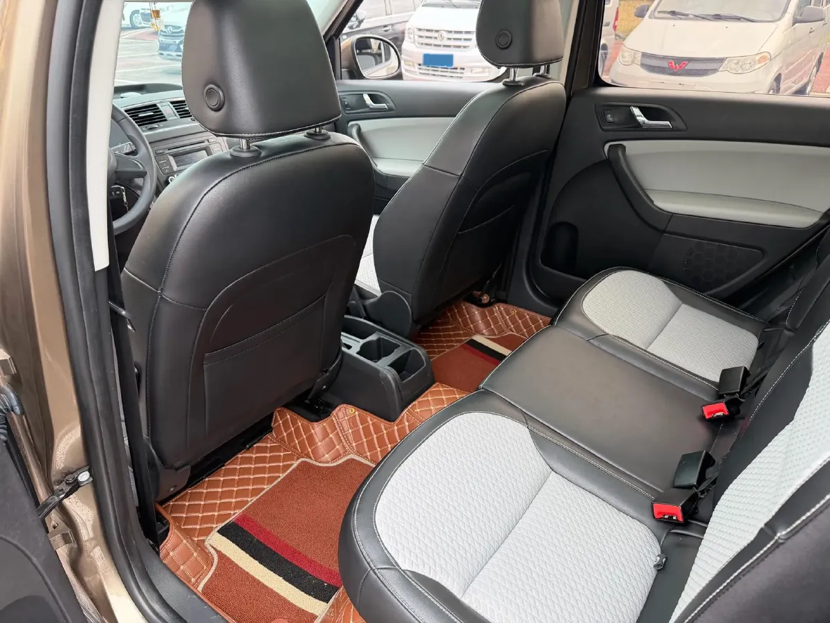 2017 Skoda Yeti 1.4T 150HP L4 7DCT,autocango,china used car exporter,china ev exporter,chinese used car exporter,chinese used ev exporter