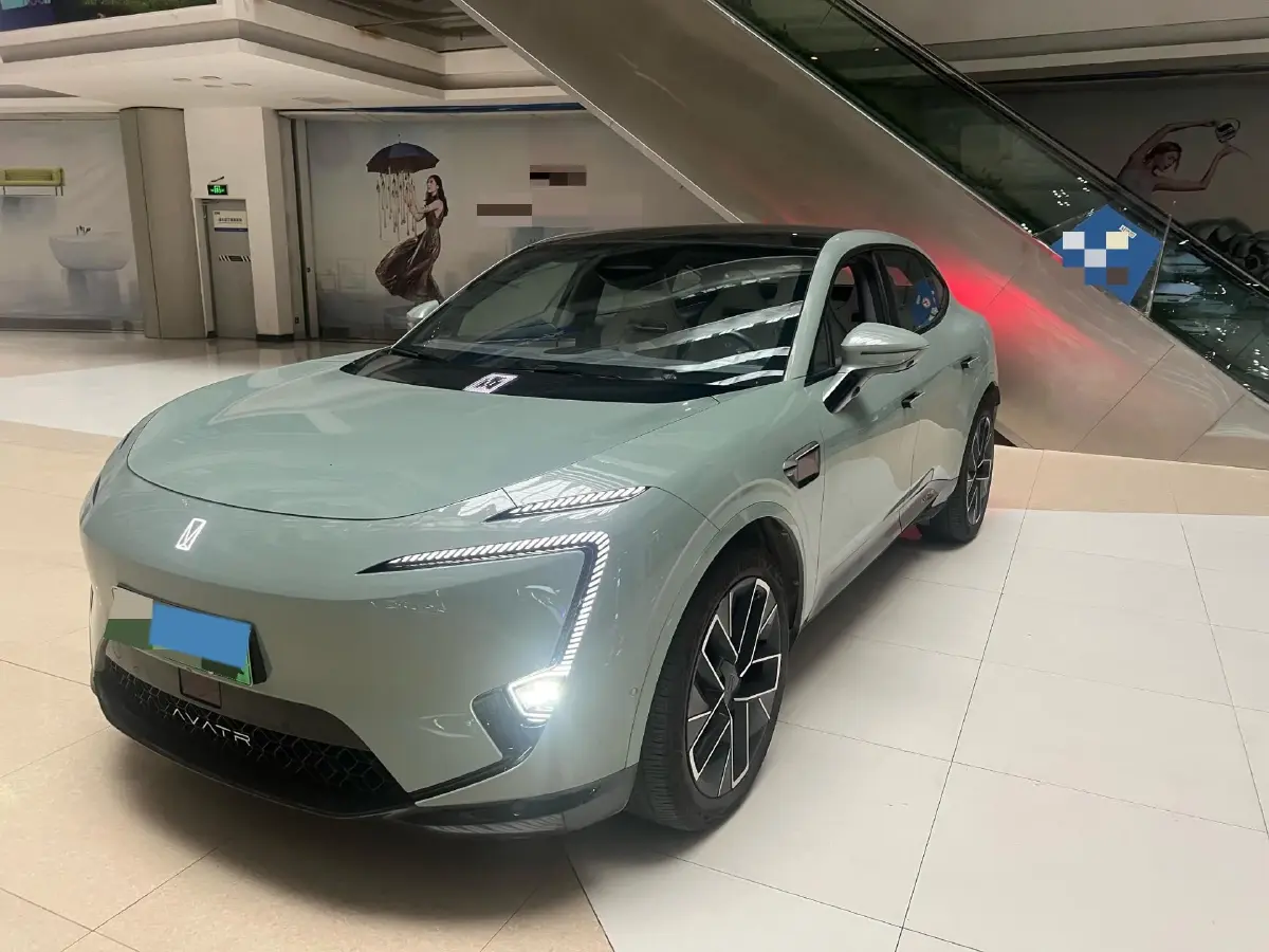 2025 Avatr 11 1.5T 156HP L4 REEV 39.05KWH