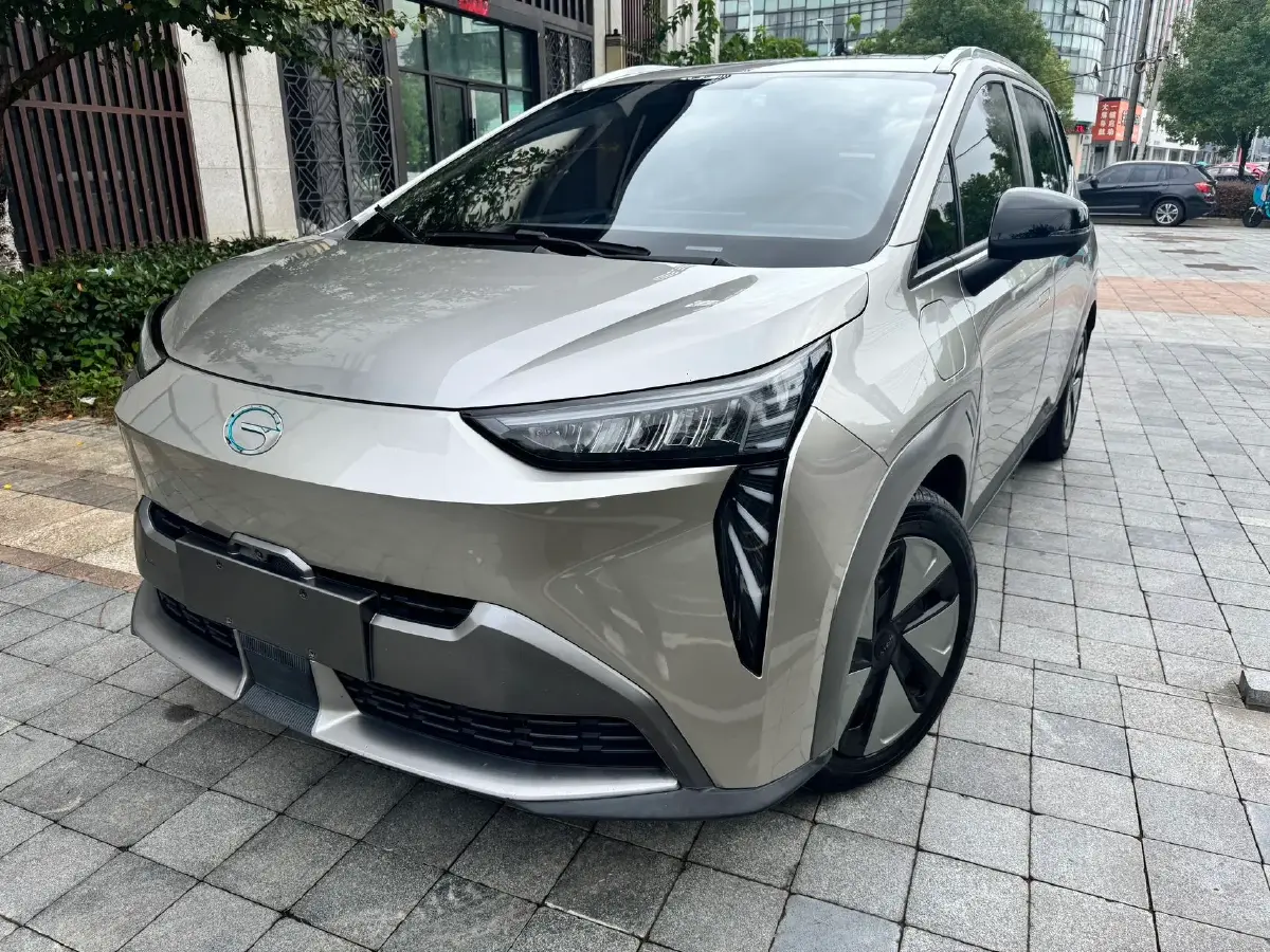 2022 Aion Y BEV 63.98KWH