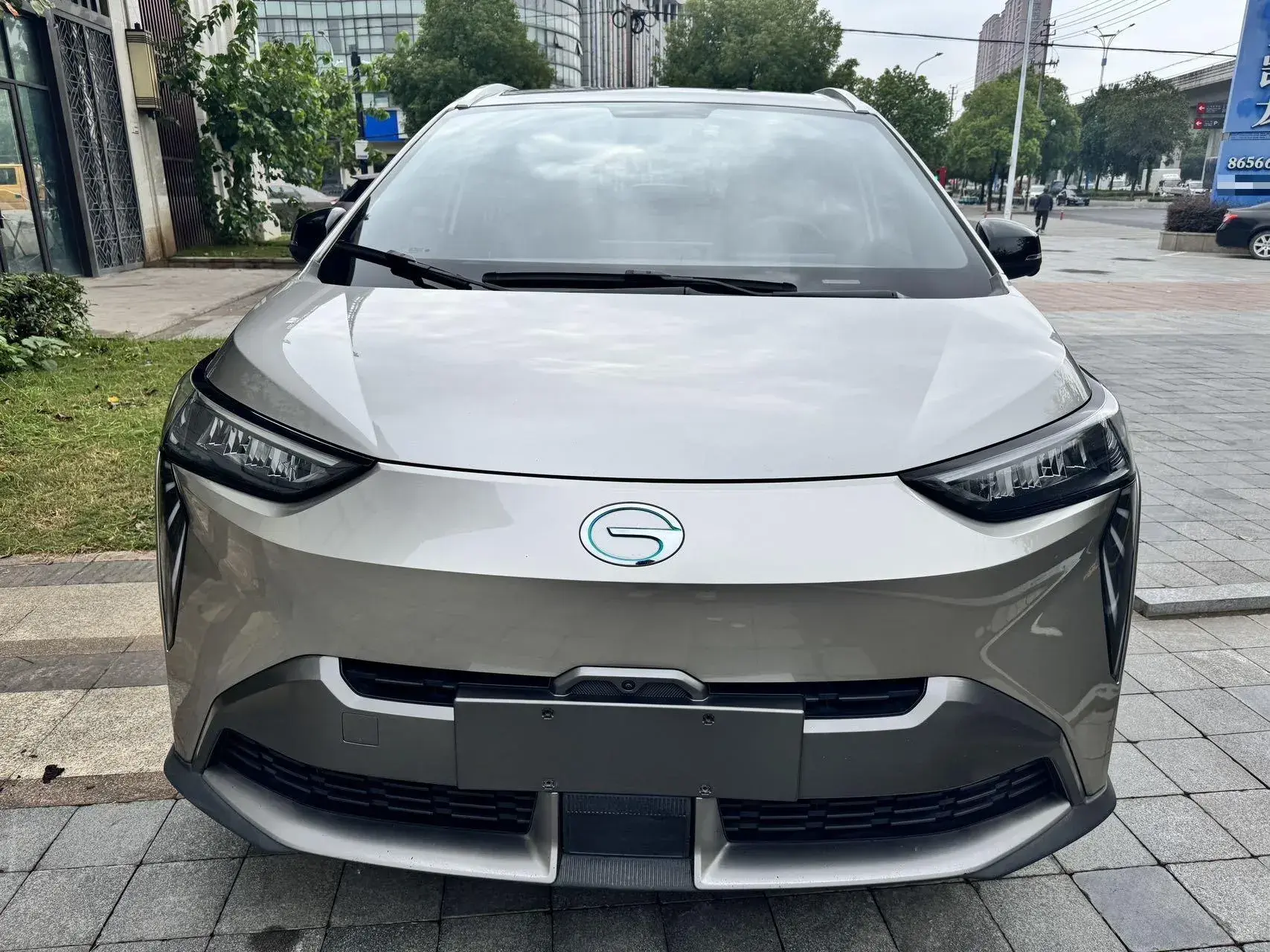 2022 AION Y thumbnail 2