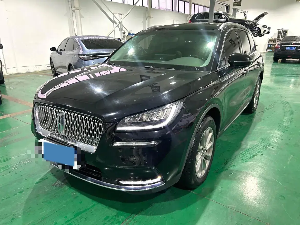 2020 LINCOLN CORSAIR view 1