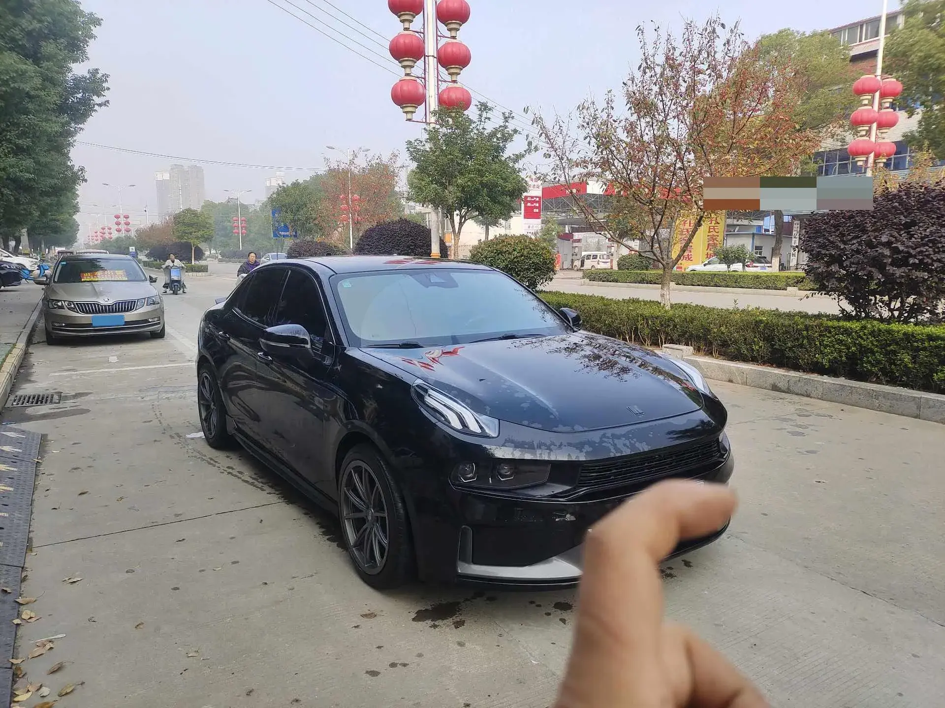 2019 LYNK&CO 03 thumbnail 2