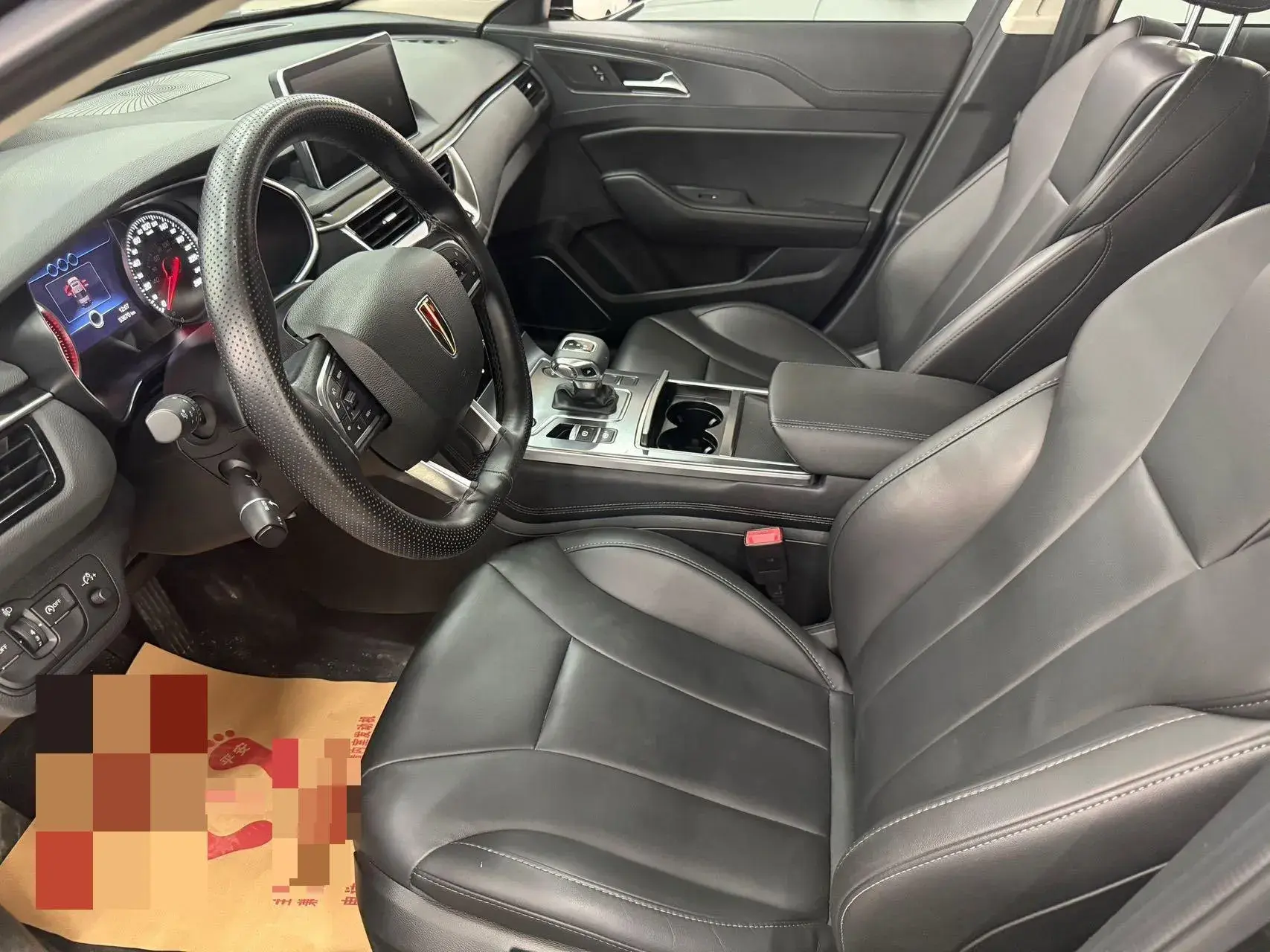 2022 HONGQI H5 thumbnail 4