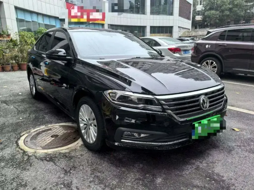 2019 VOLKSWAGEN LAVIDA thumbnail 3