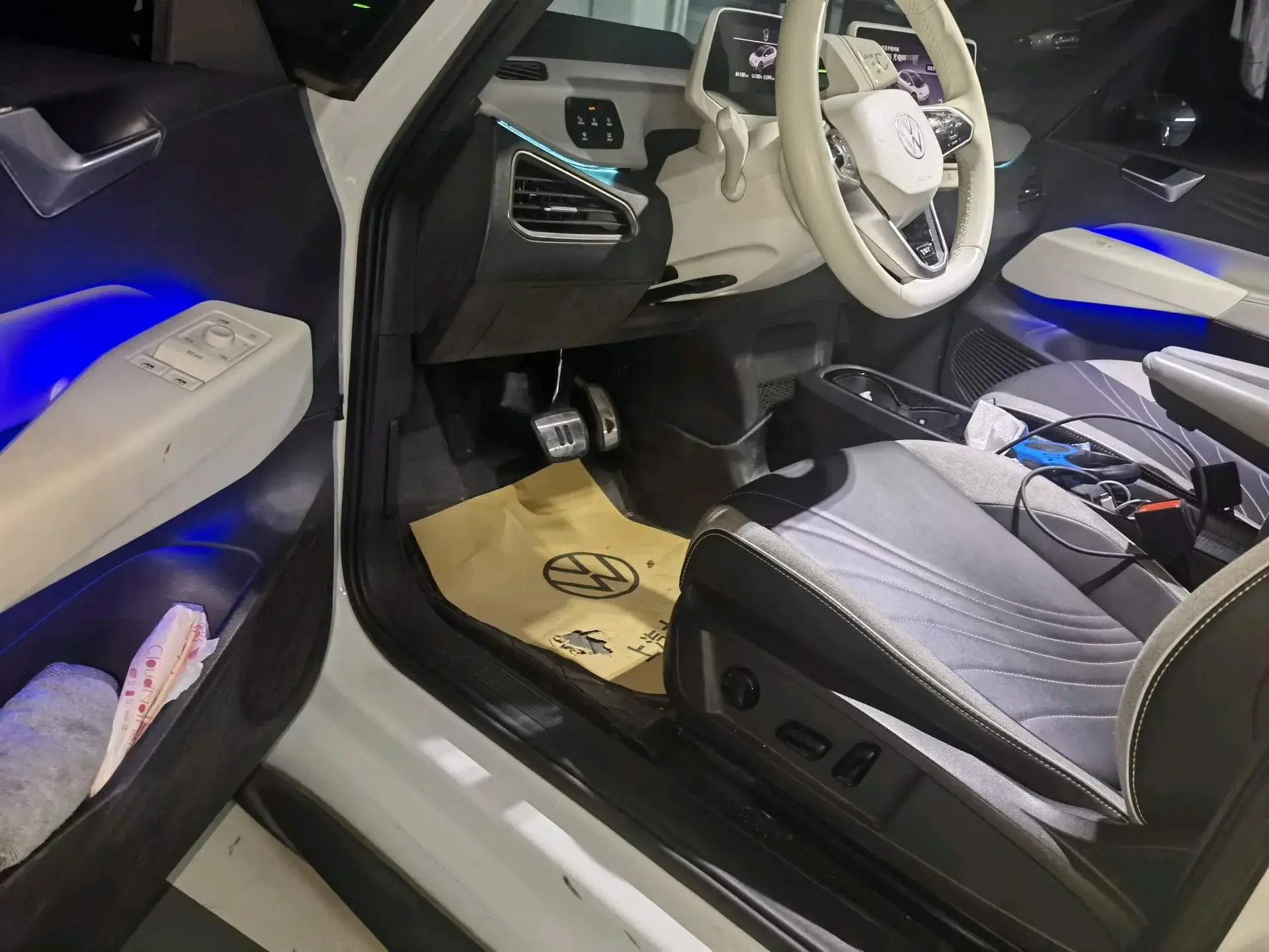 2021 VOLKSWAGEN ID.3 thumbnail 2