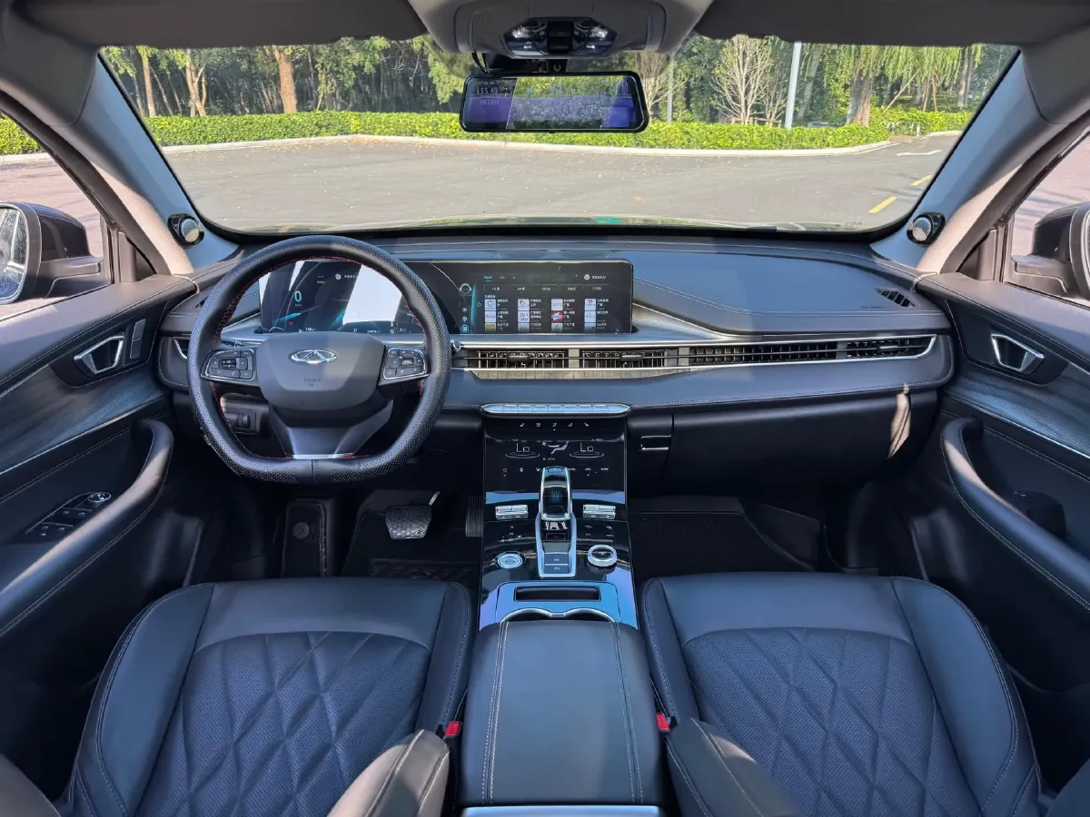 2022 Chery Tiggo 8 Plus e+ 1.5T 156HP L4 3DHT PHEV 19.27KWH,autocango,china used car exporter,china ev exporter,chinese used car exporter,chinese used ev exporter