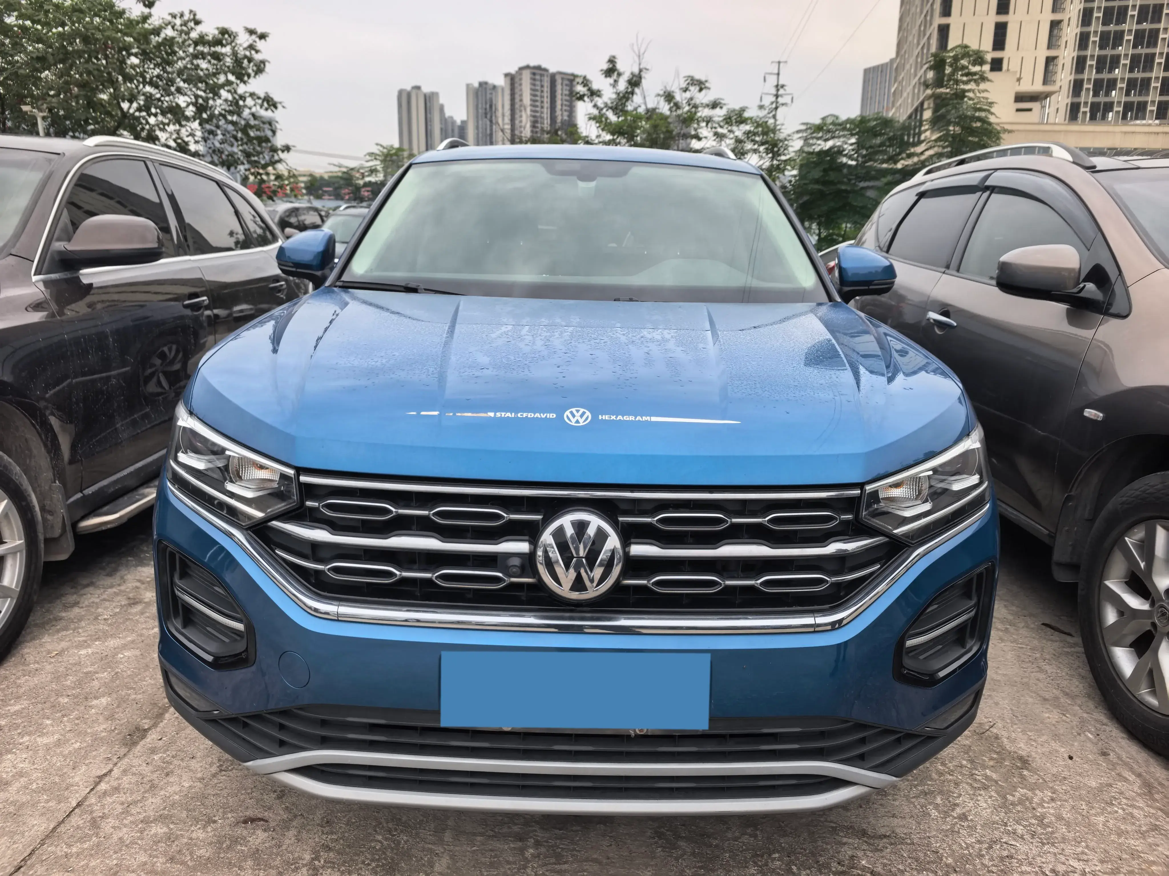 2020 VOLKSWAGEN TAYRON thumbnail 2