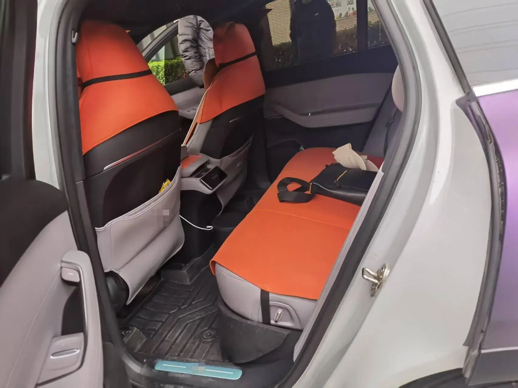 2023 NIO EC6 thumbnail 3