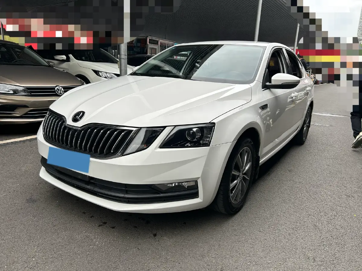 2020 Skoda Octavia 1.5L 113HP L4 6AT
