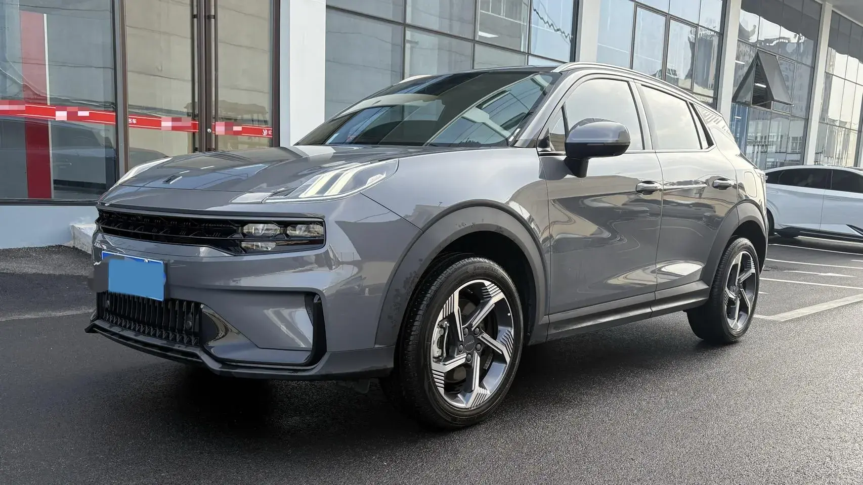 2023 LYNK&CO 06 view 1