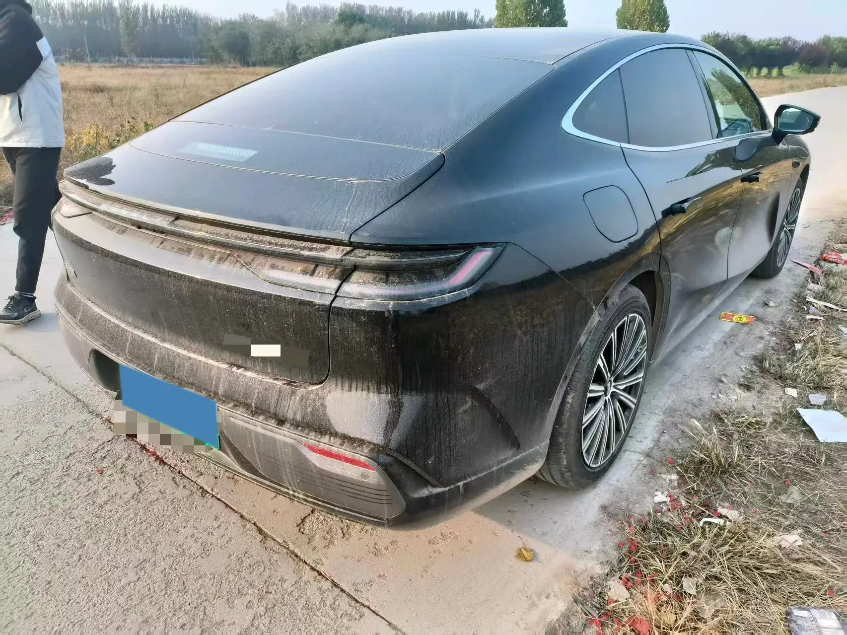 2025 GEELY GALAXY thumbnail 3