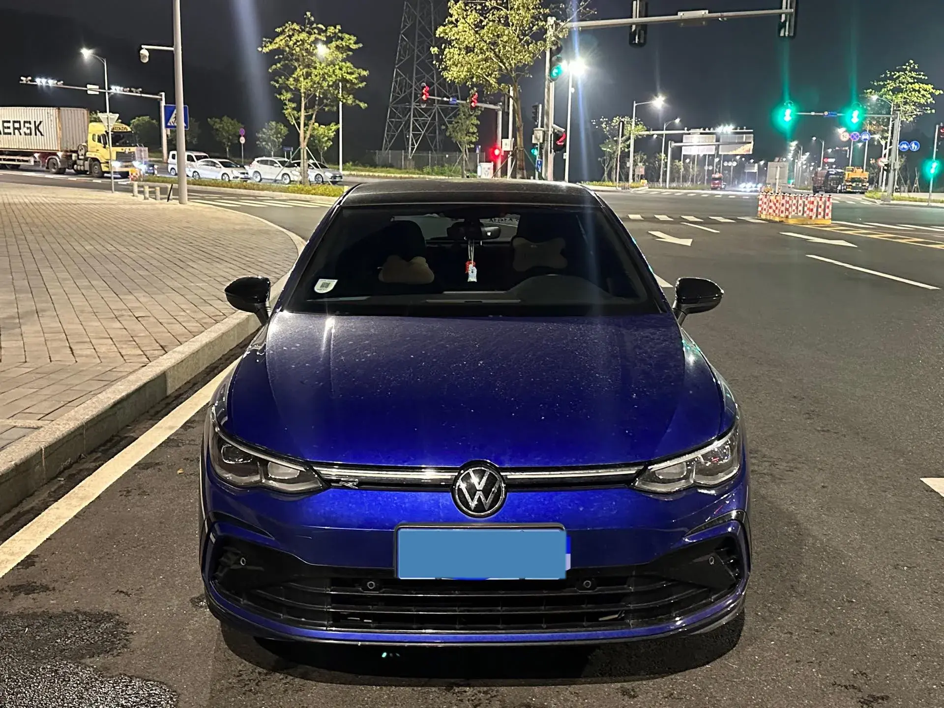2021 VOLKSWAGEN GOLF thumbnail 2