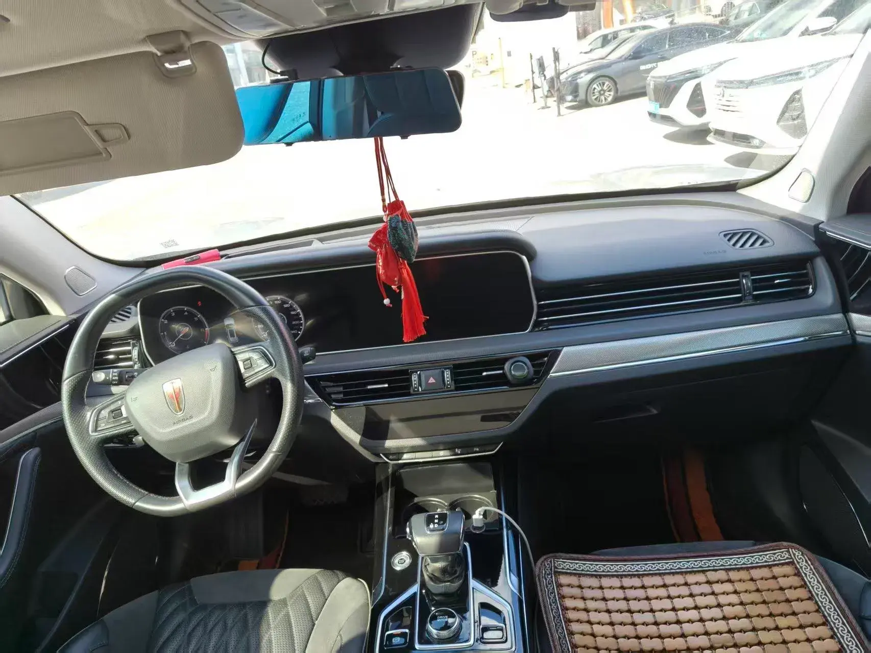 2022 HONGQI HS5 thumbnail 4