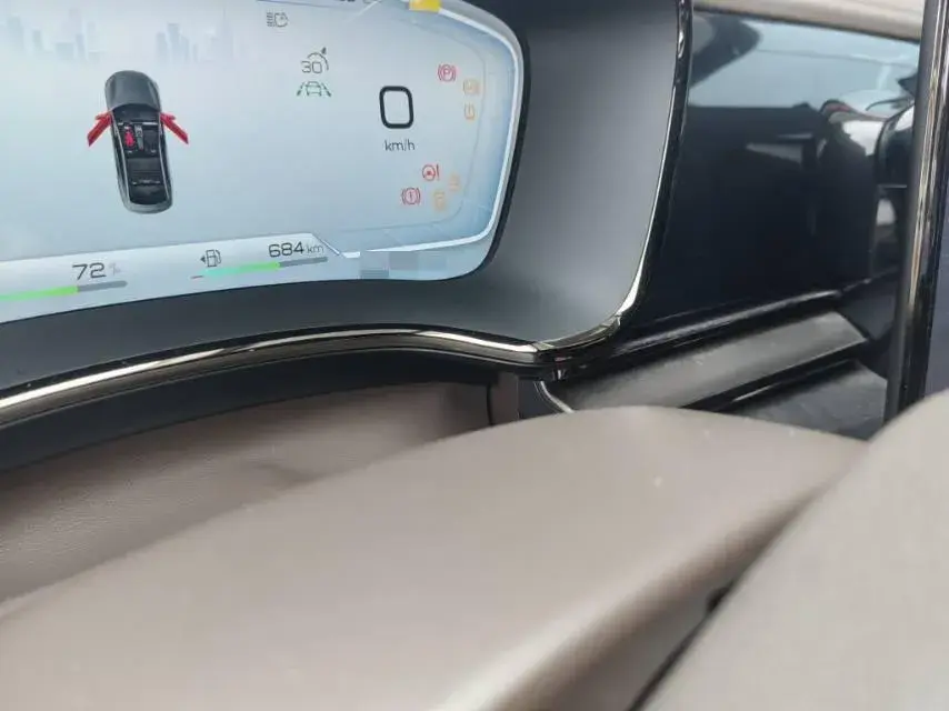 2022 BYD HAN thumbnail 4