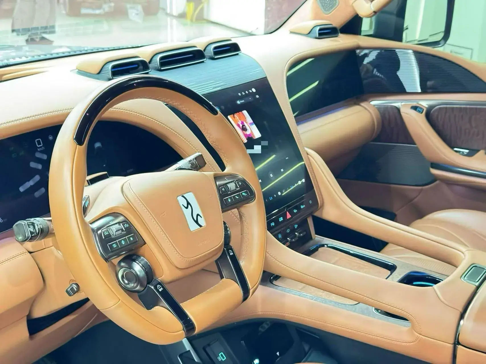 2023 YANGWANG U8 thumbnail 3