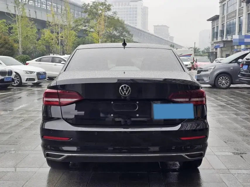 2021 VOLKSWAGEN LAVIDA thumbnail 3