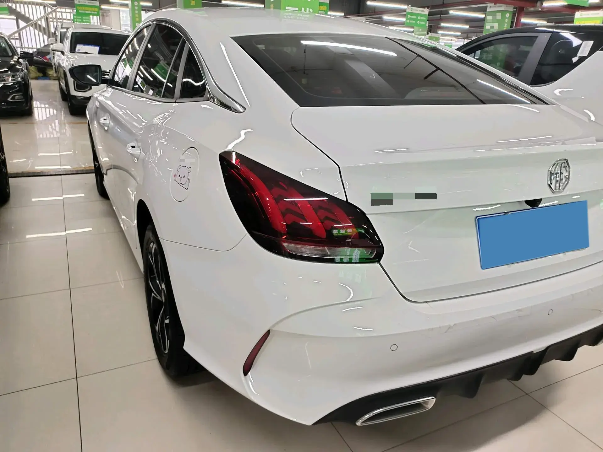 2023 MG 5 thumbnail 4