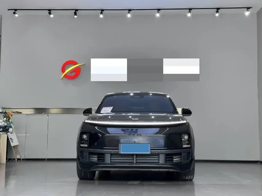 2024 LI L9 thumbnail 2