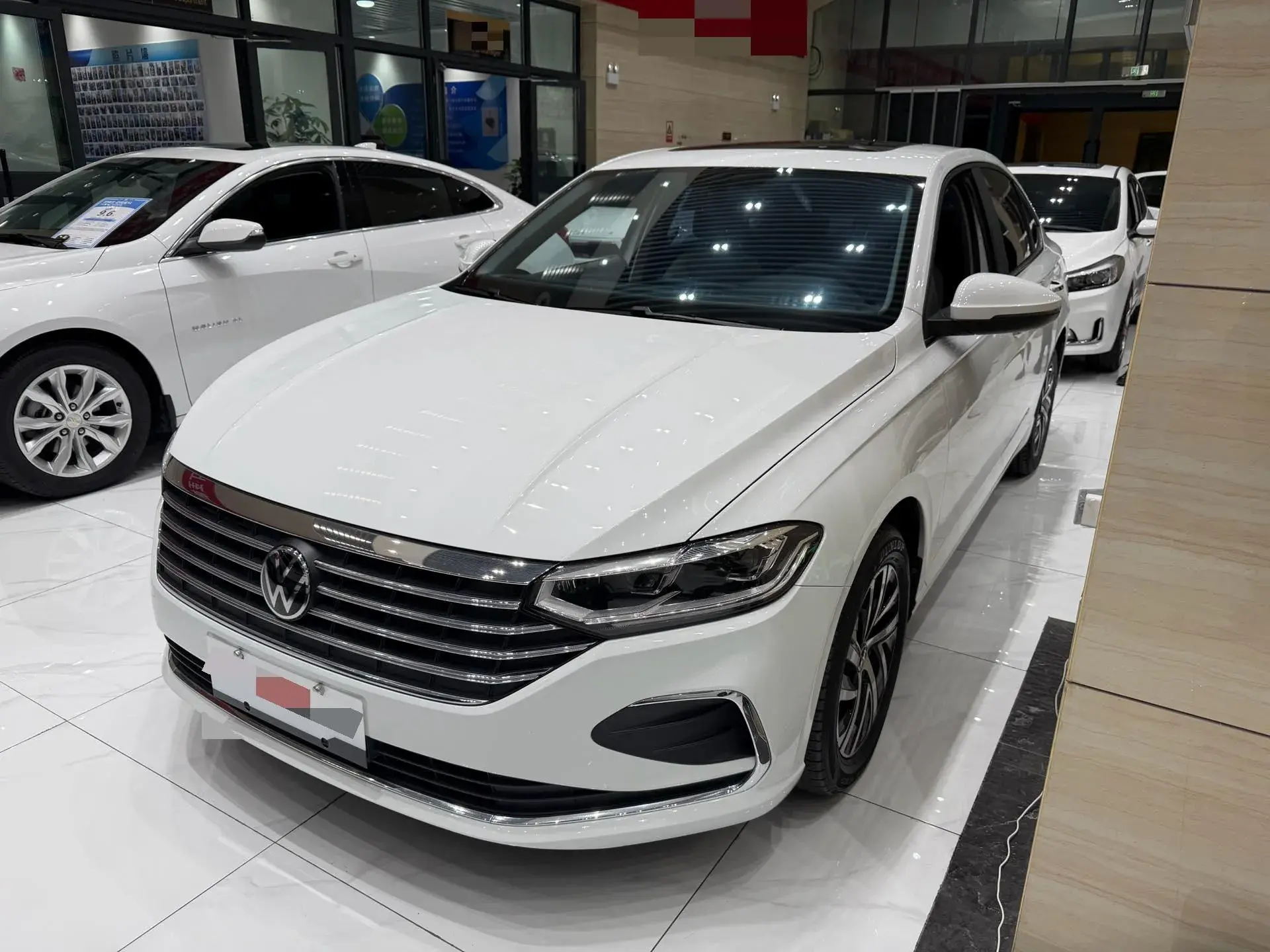 2023 VOLKSWAGEN LAVIDA view 1