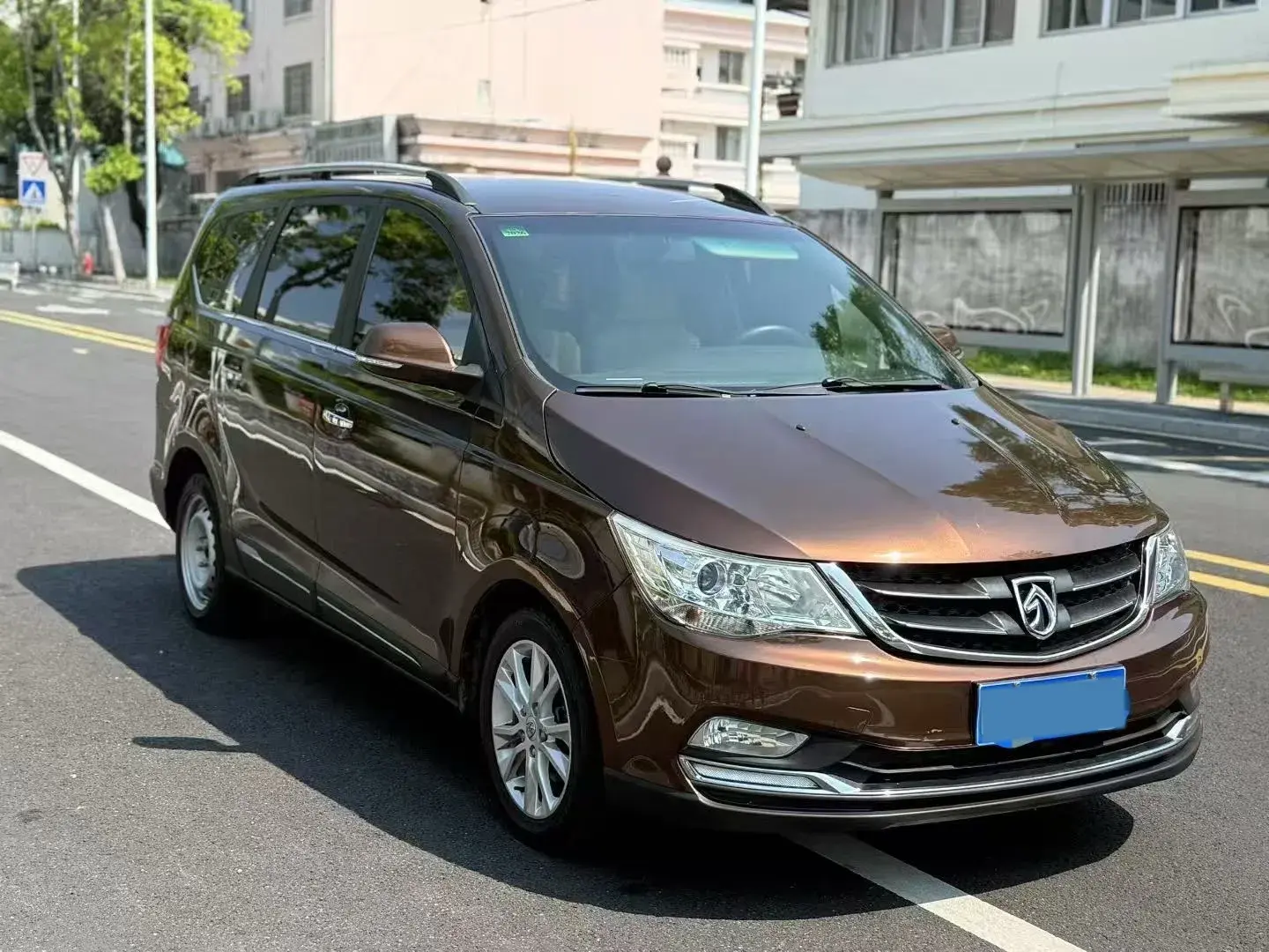 2016 BAOJUN 730 thumbnail 3