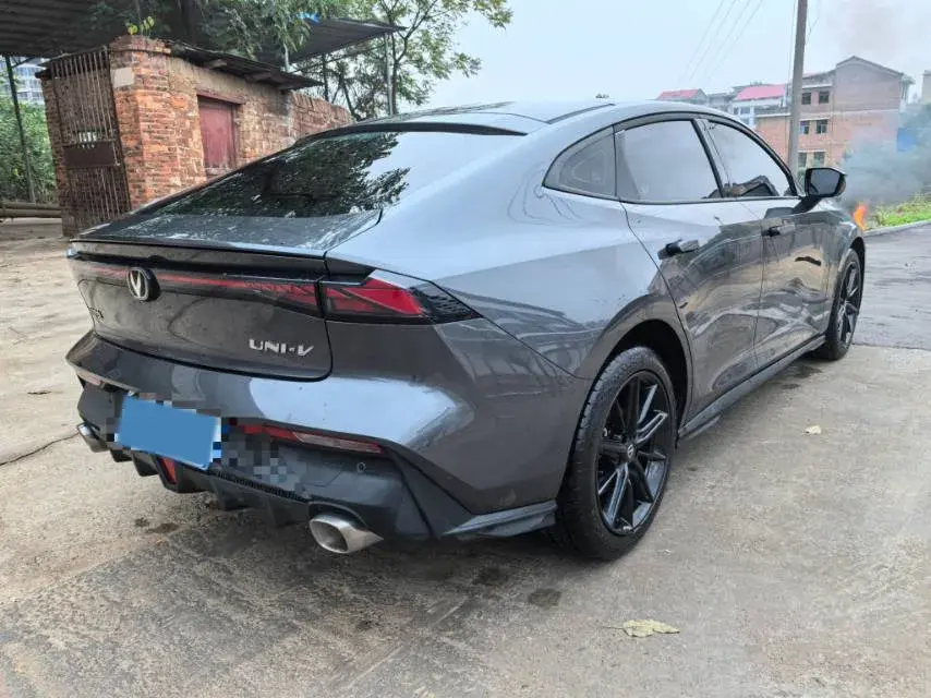 2024 CHANGAN UNI-V thumbnail 3