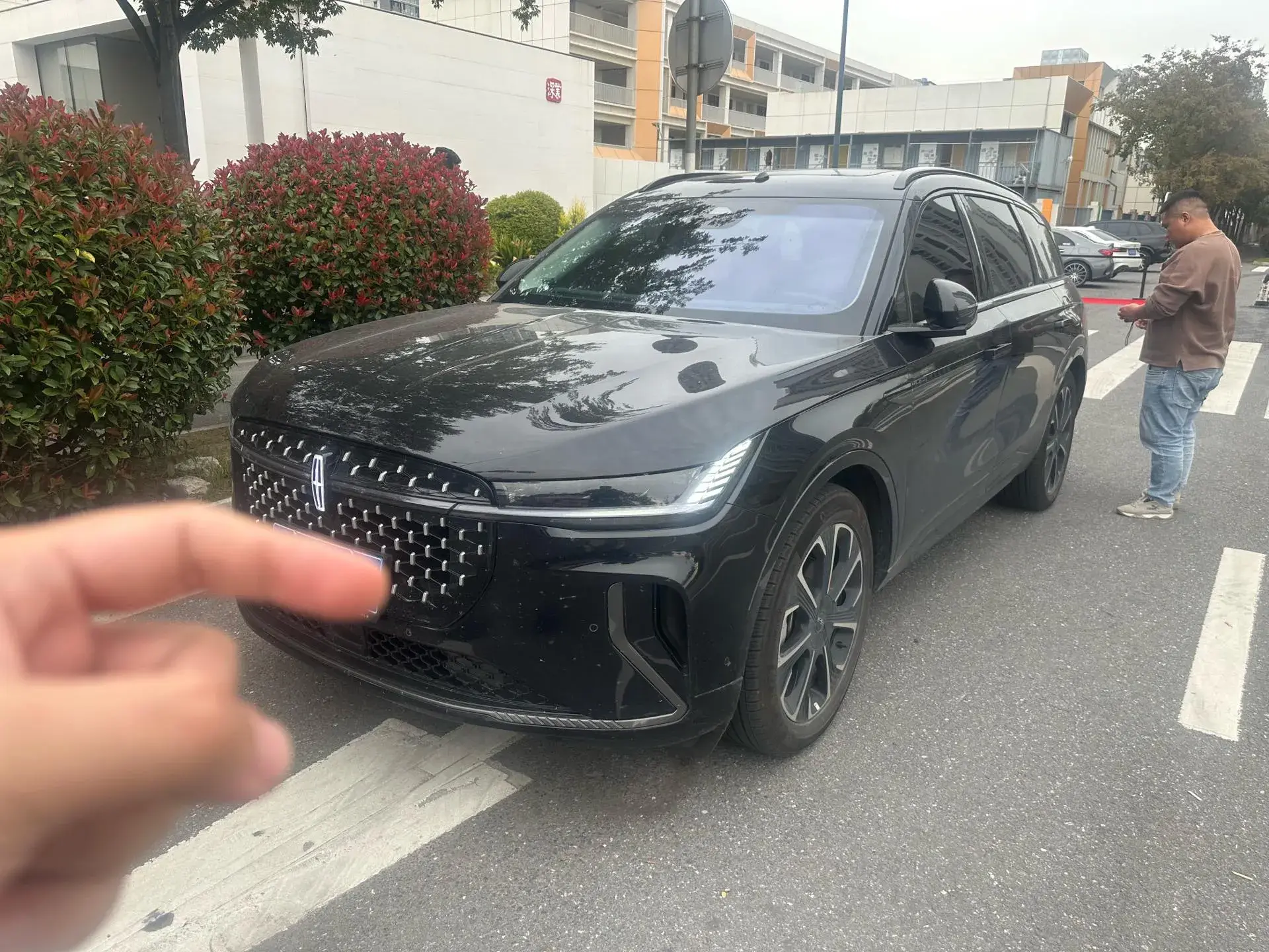 2023 LINCOLN NAUTILUS view 1