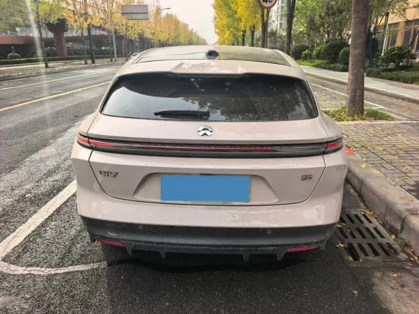 2024 NIO ET5T thumbnail 3