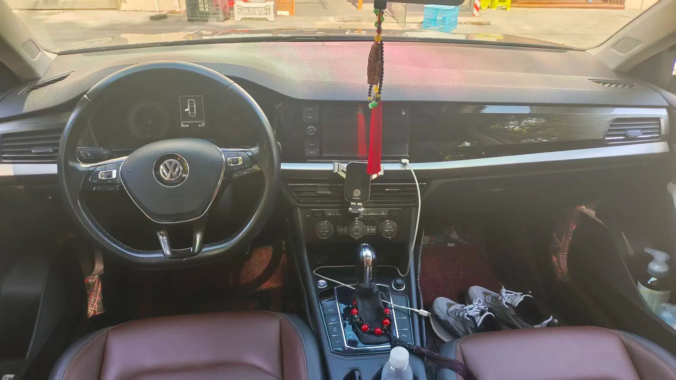 2018 VOLKSWAGEN LAVIDA thumbnail 4