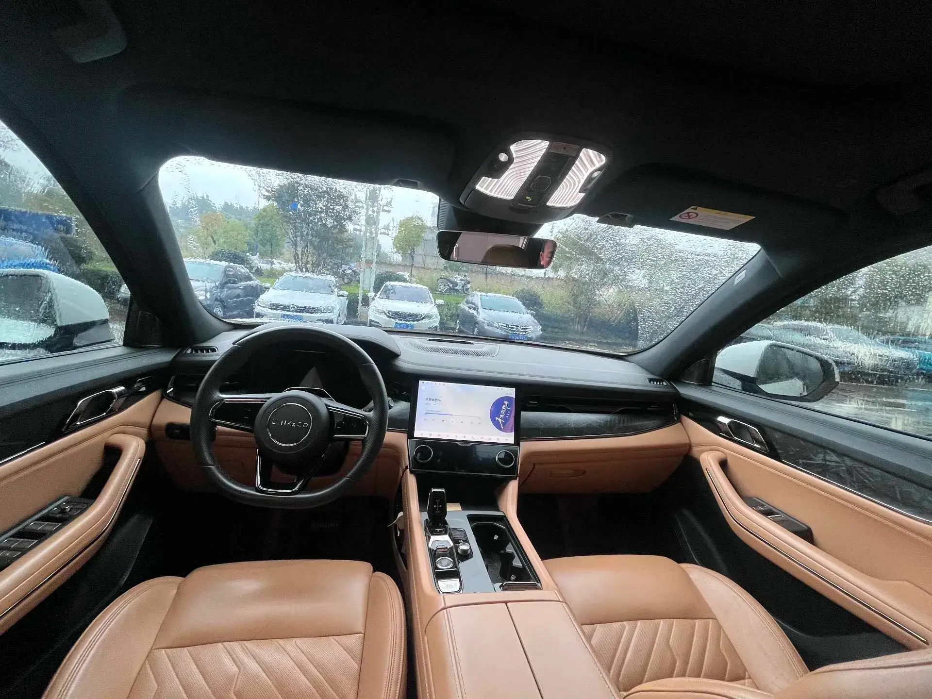 2021 LYNK&CO 09 thumbnail 3