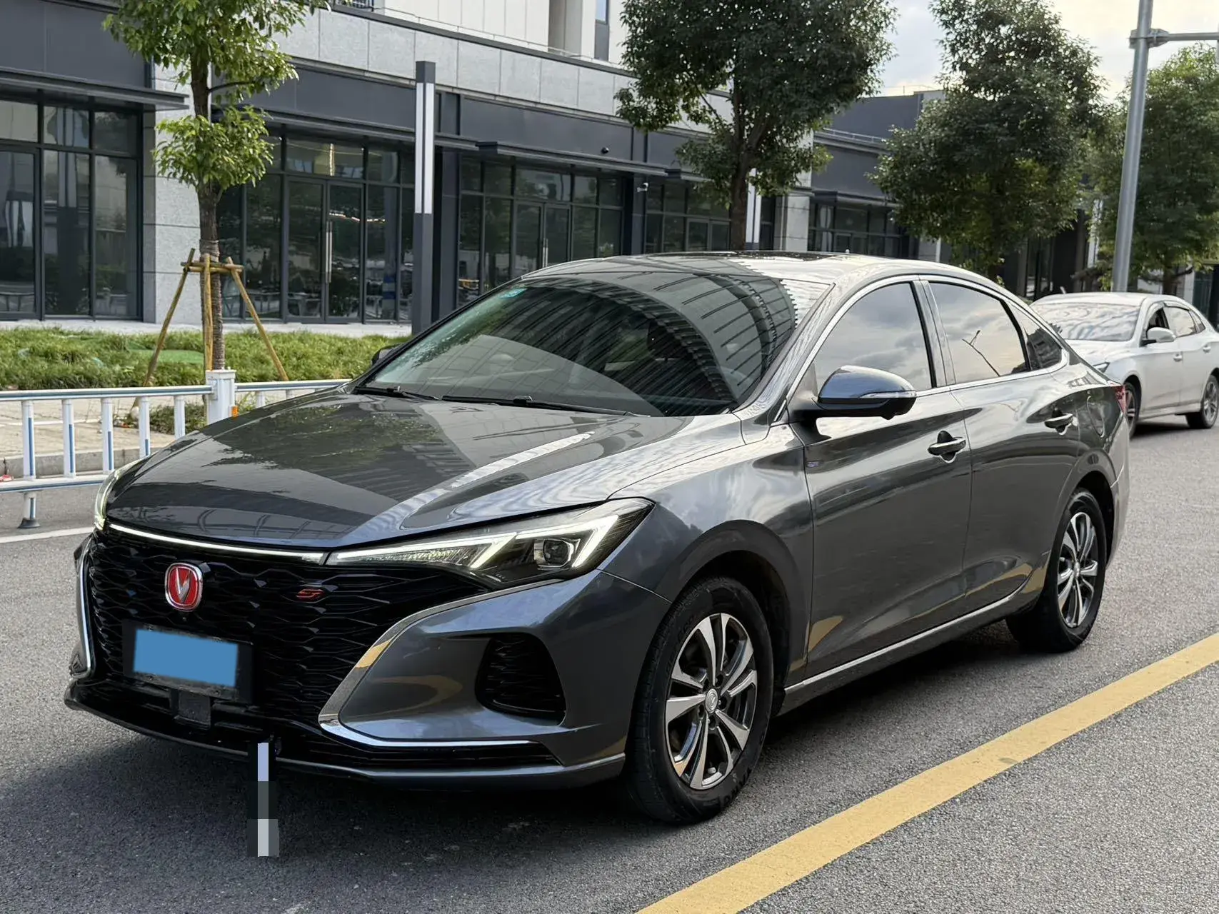2021 CHANGAN EADO view 1