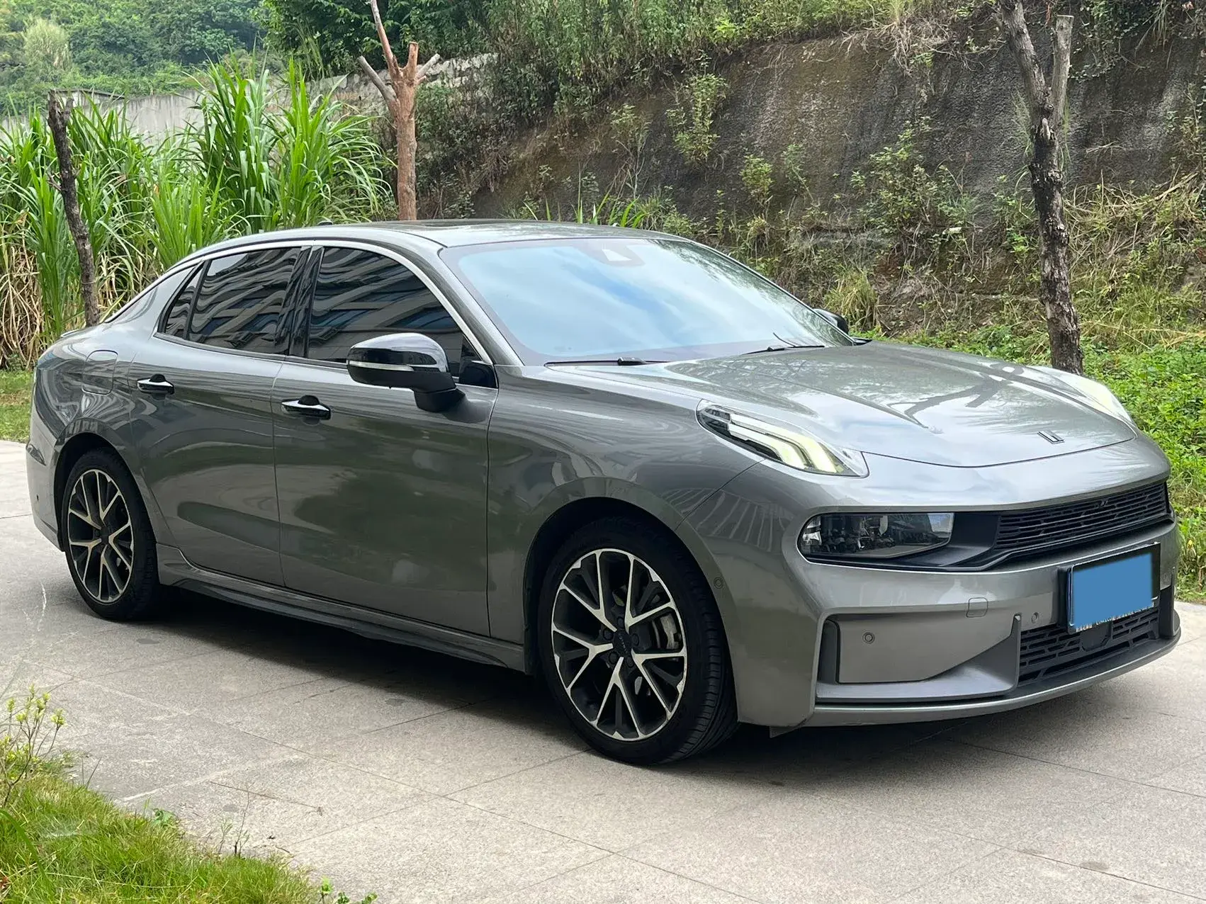 2021 LYNK&CO 03 thumbnail 3