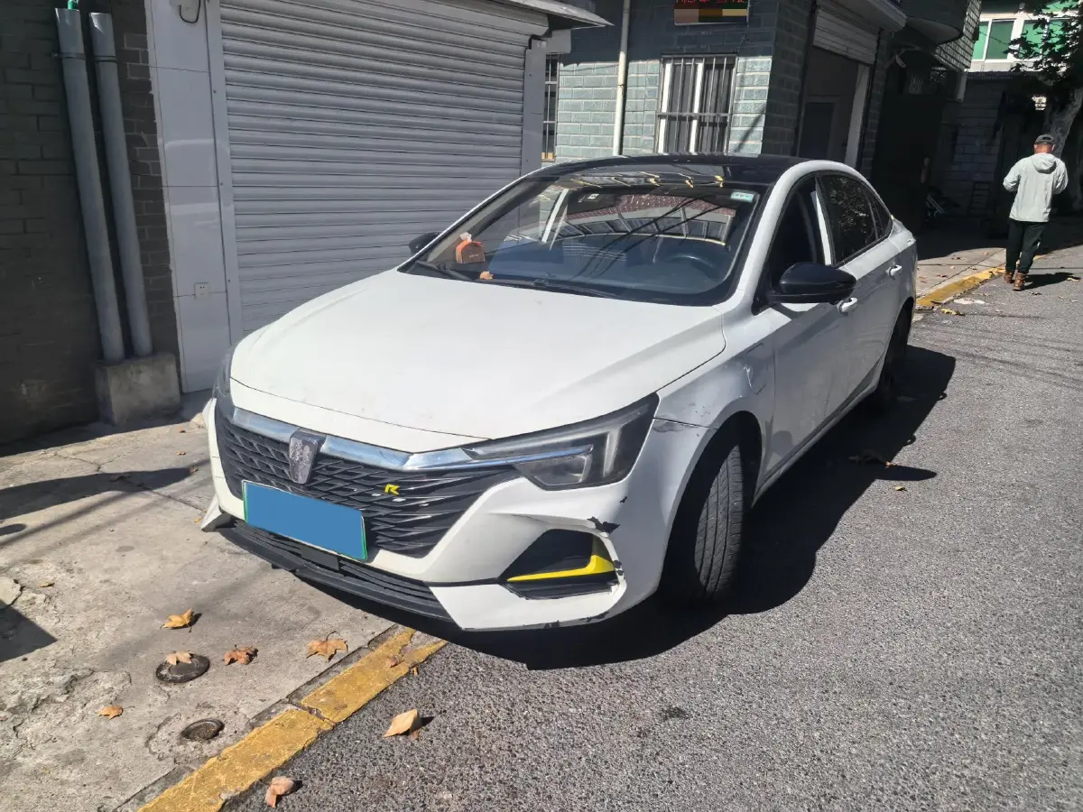 2021 Roewe i6 MAX 1.5T 169HP L4 AMT PHEV