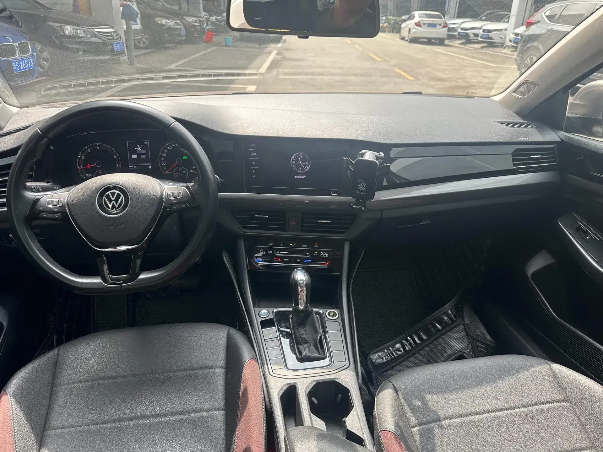 2021 VOLKSWAGEN BORA thumbnail 4