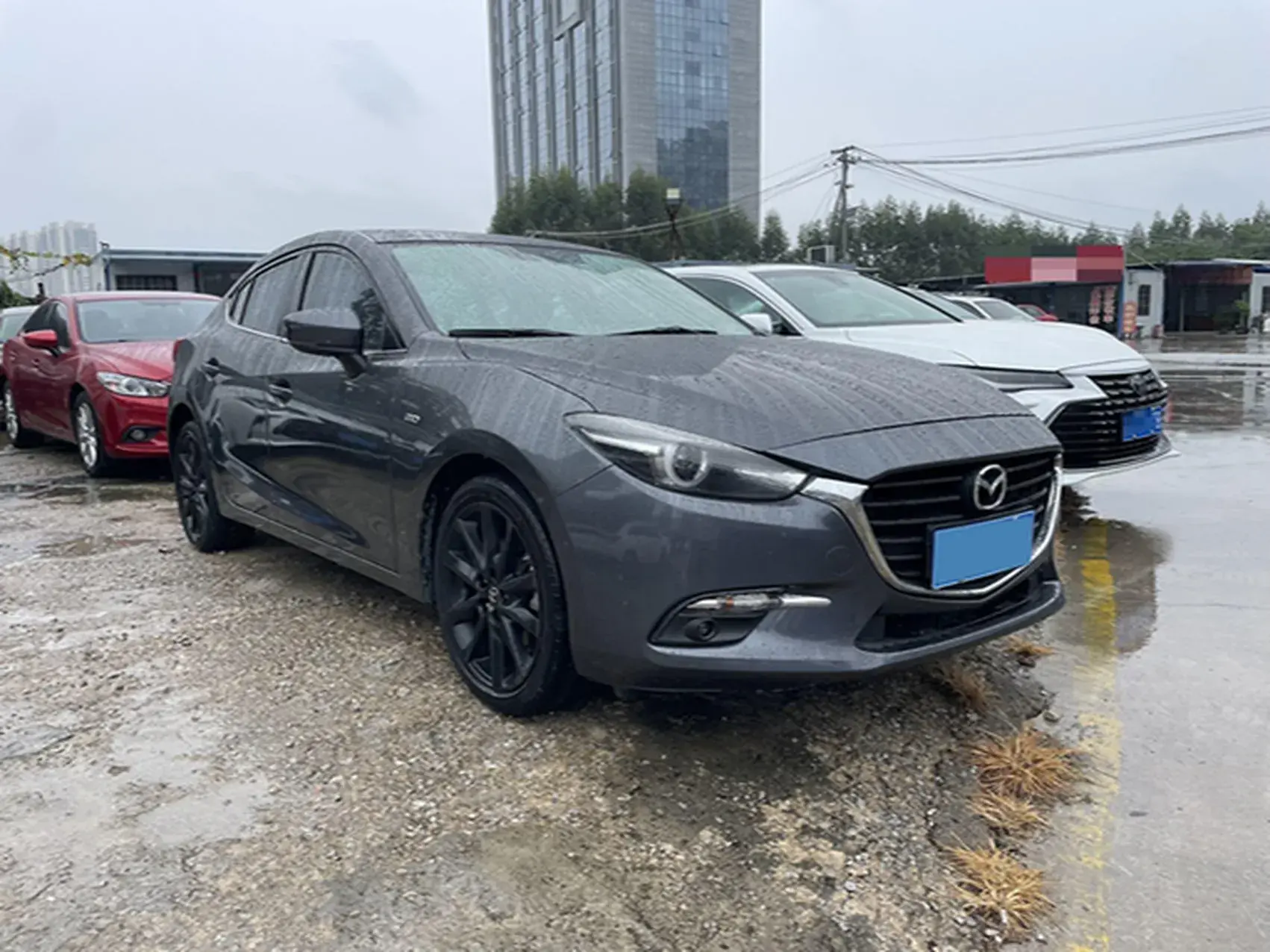 2017 MAZDA 3 thumbnail 3