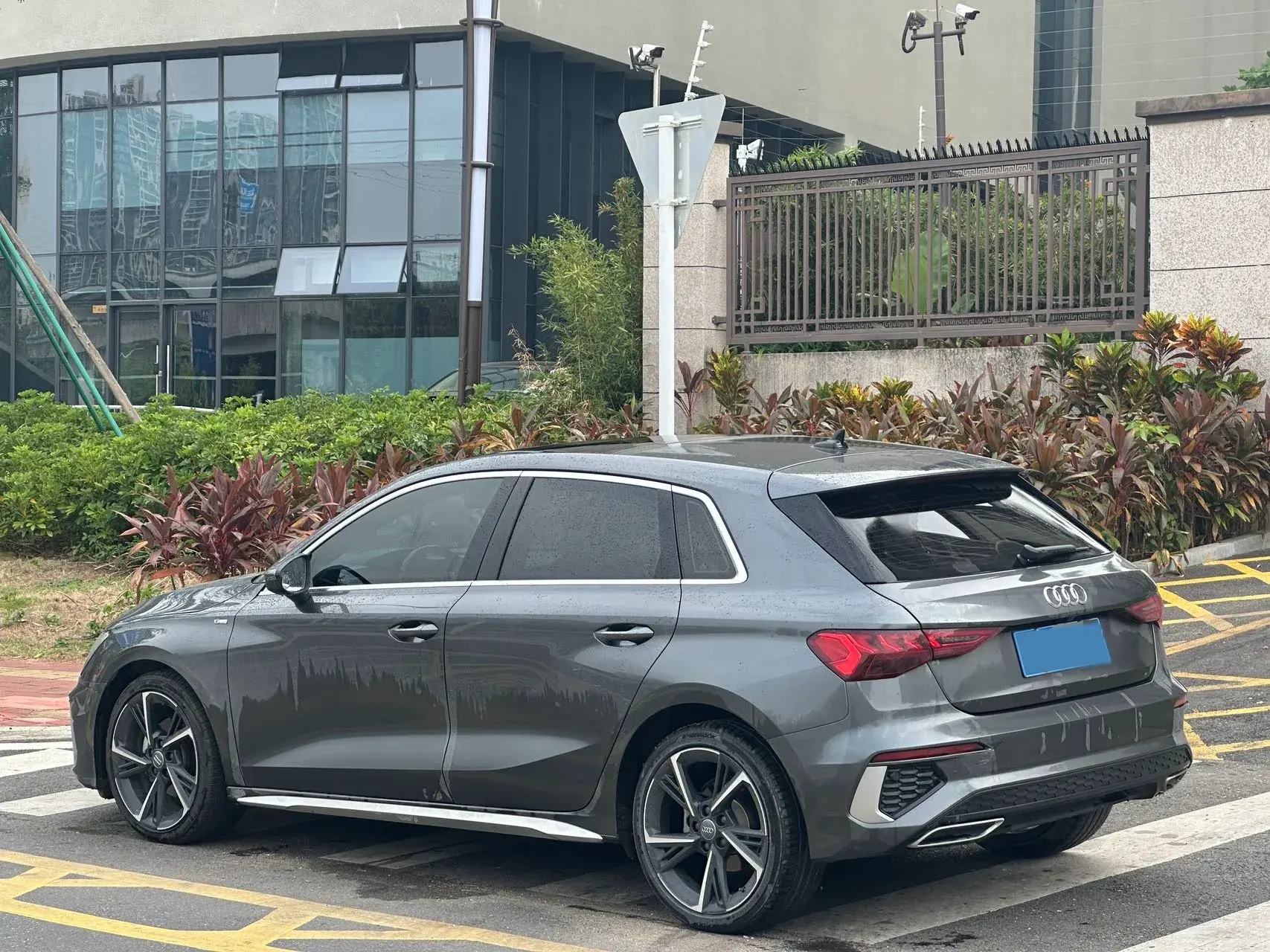 2021 AUDI A3 thumbnail 2