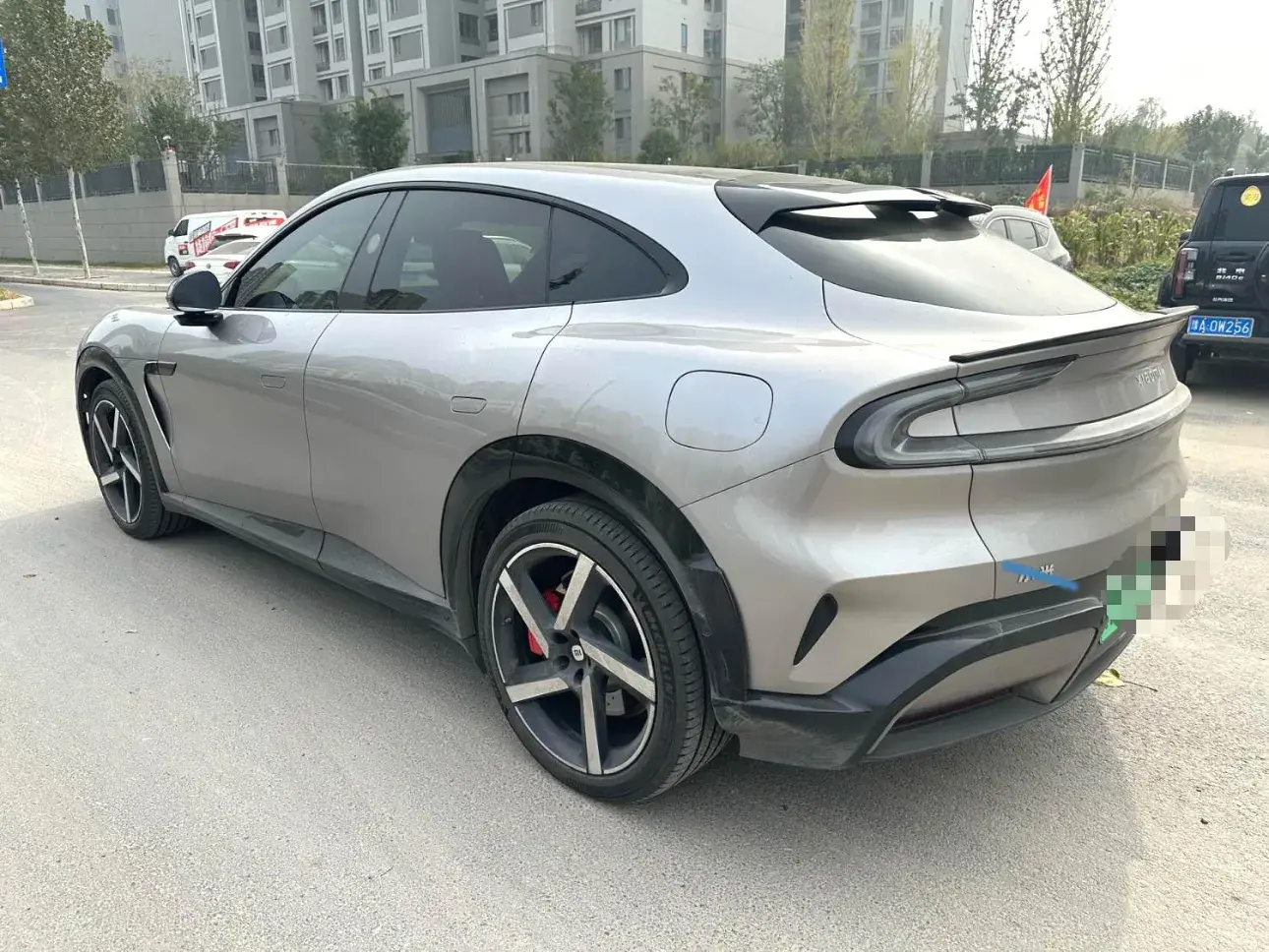 2025 MI YU7 thumbnail 3