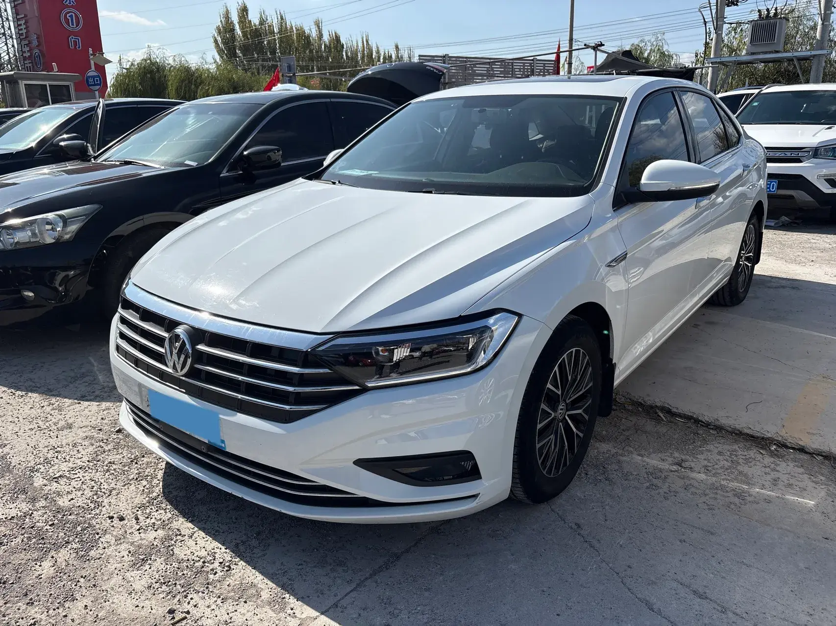 2020 VOLKSWAGEN SAGITAR view 1