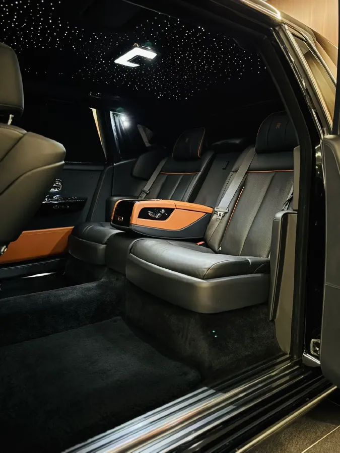 2018 Rolls-Royce Phantom 6.7T 571HP V12 8AT,autocango,china used car exporter,china ev exporter,chinese used car exporter,chinese used ev exporter