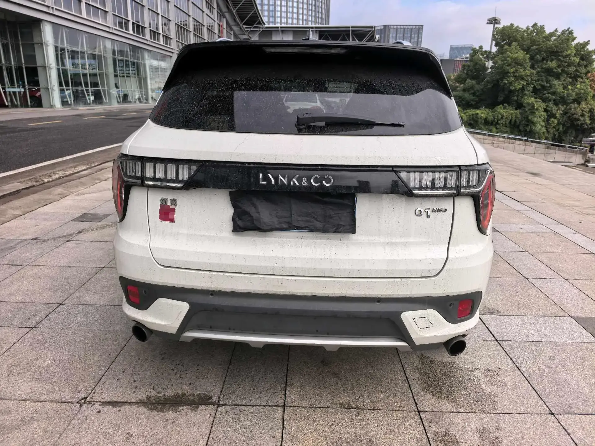 2019 LYNK&CO 01 thumbnail 3