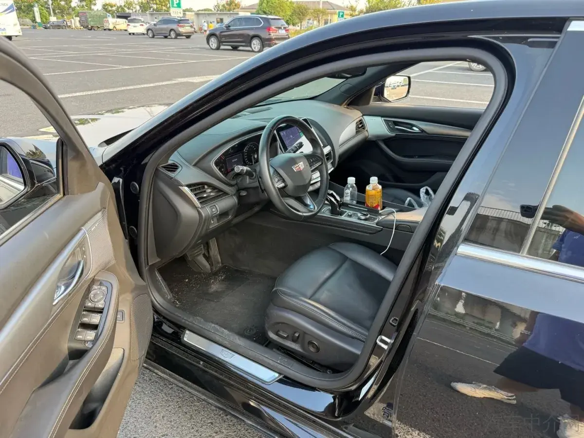 2022 CADILLAC CT5 thumbnail 4