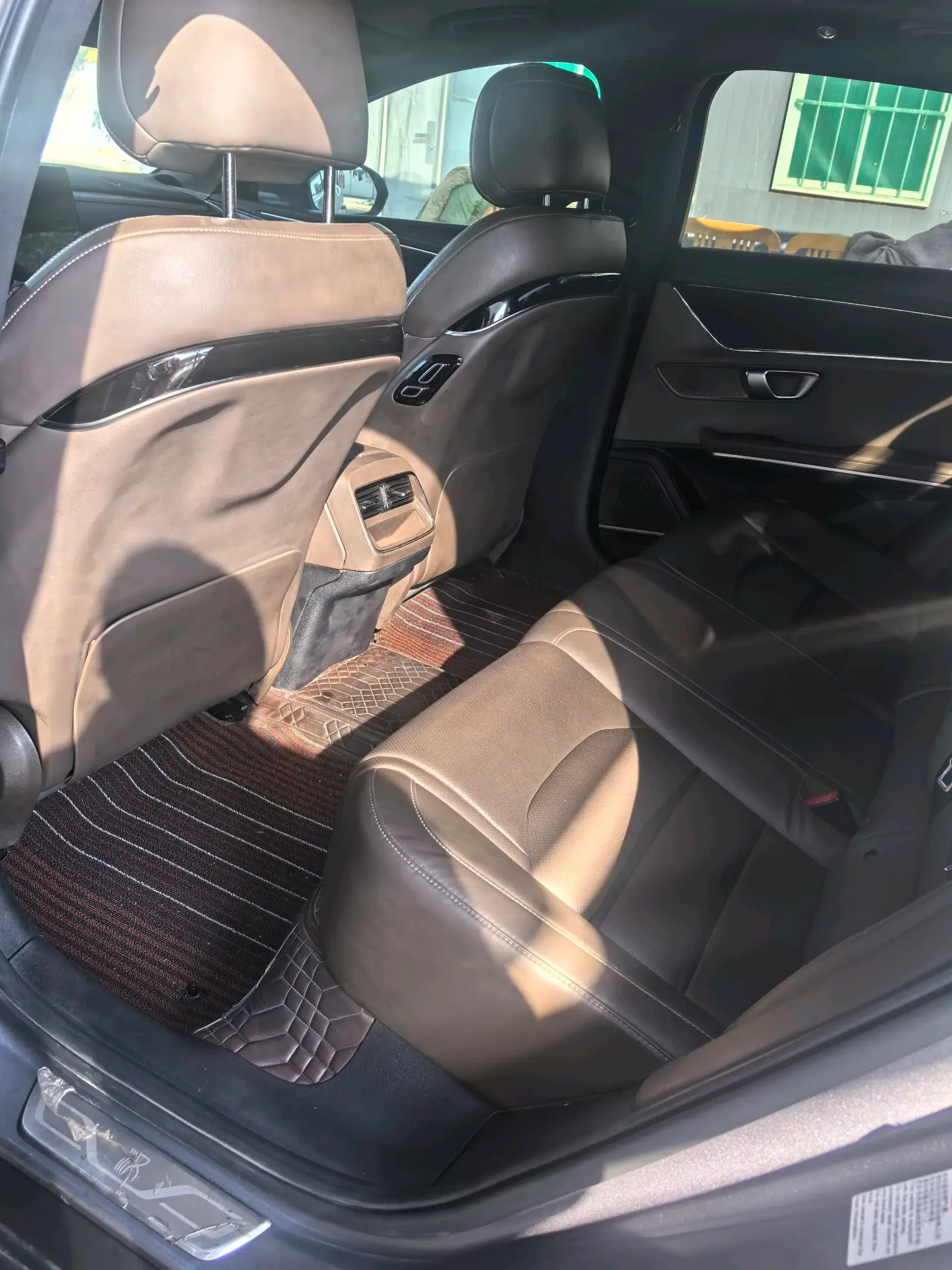 2020 BYD HAN thumbnail 4