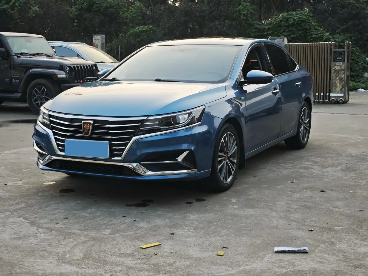2020 Roewe i6 1.6L 125HP L4 CVT