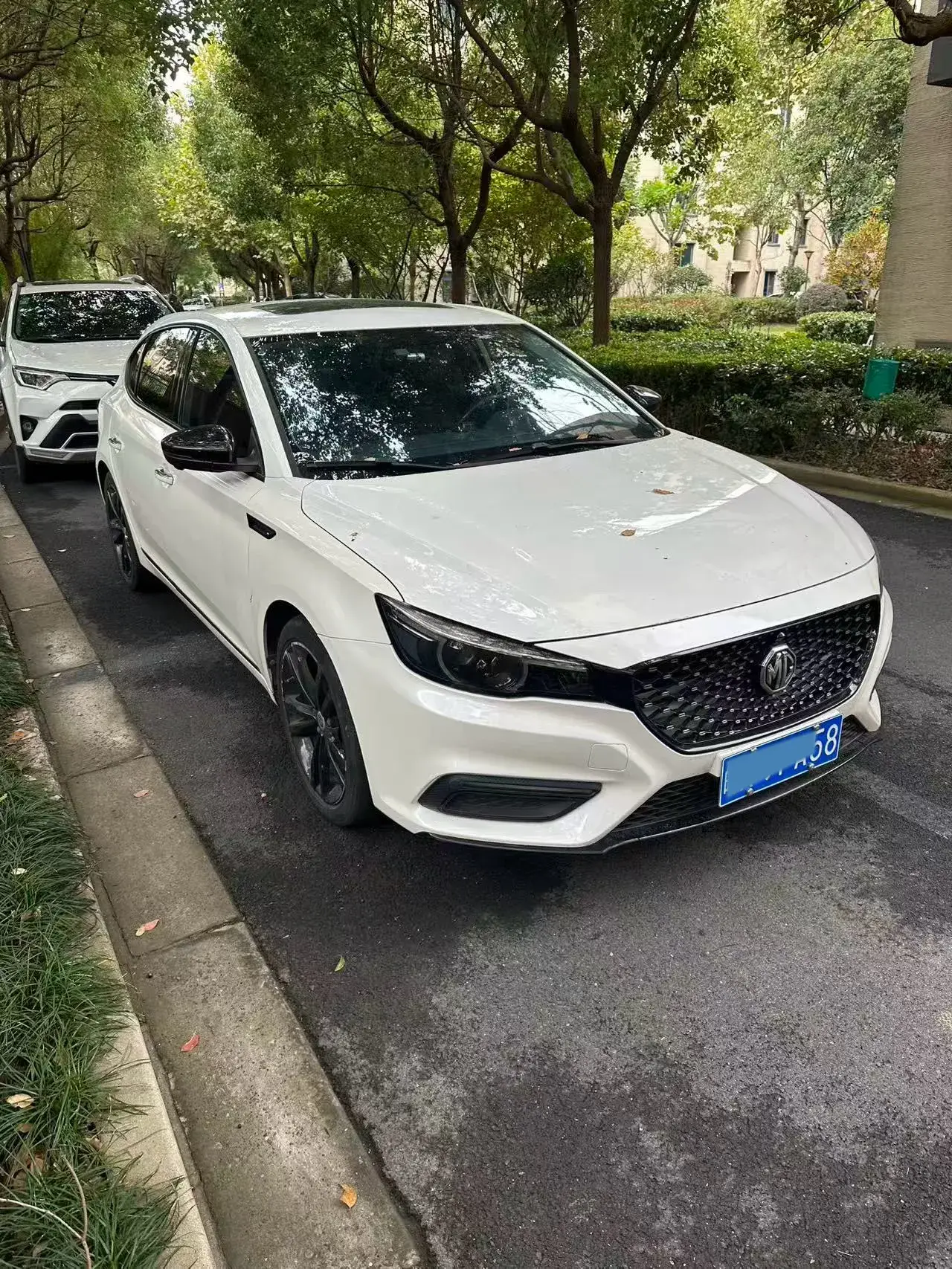 2019 MG MG6 thumbnail 2