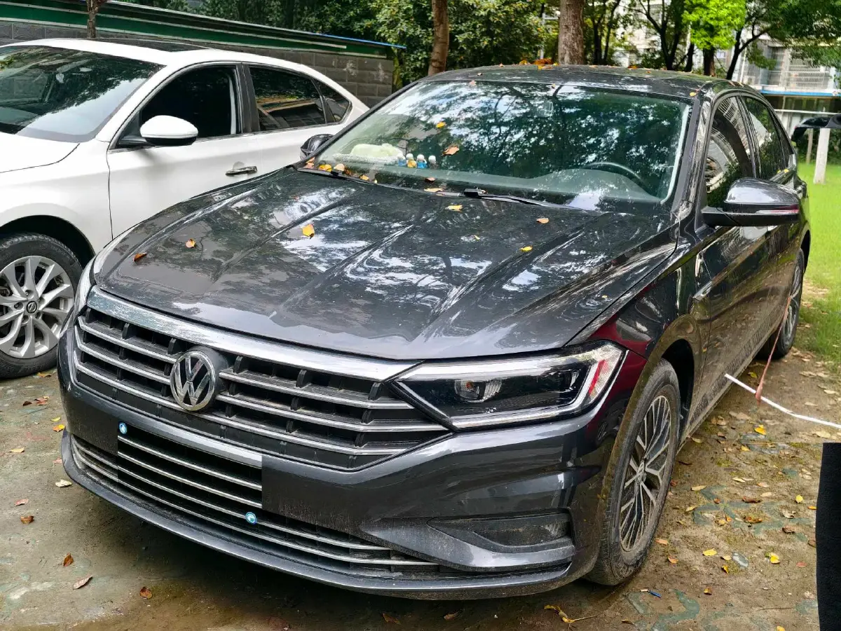 2020 Volkswagen Sagitar 1.4T 150HP L4 7DCT