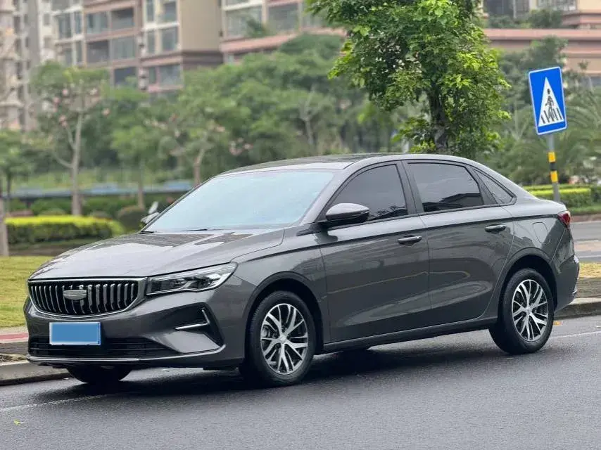 2025 GEELY EMGRAND view 1